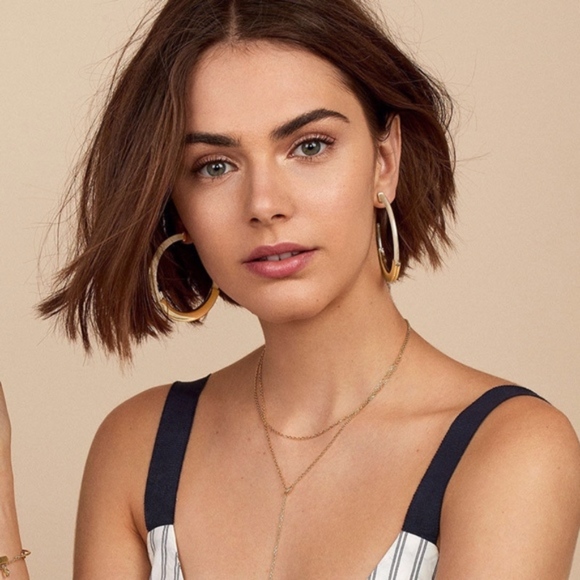 Purple Gold Bar Acrylic Tortoise Hoop Earrings - Picture 3 of 7